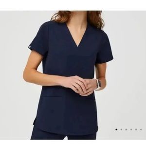 FIGS Casma 3-Pocket Women's V-Neck Navy Blue Short Sleeve Scrub Top Small